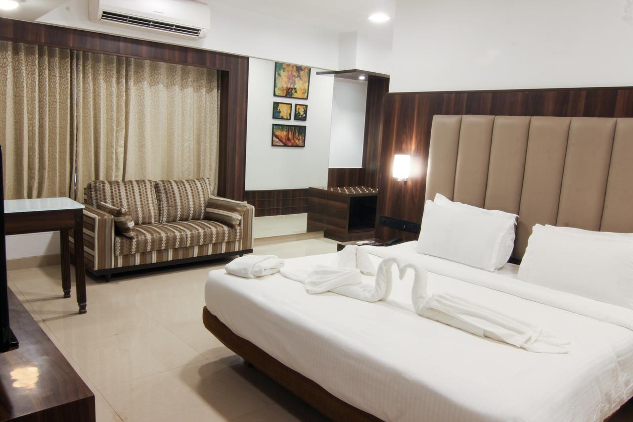 Golden Chariot The Boutique Hotel Mumbai Exterior photo