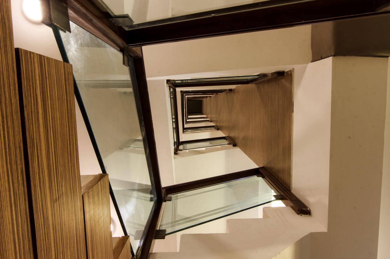 Golden Chariot The Boutique Hotel Mumbai Exterior photo