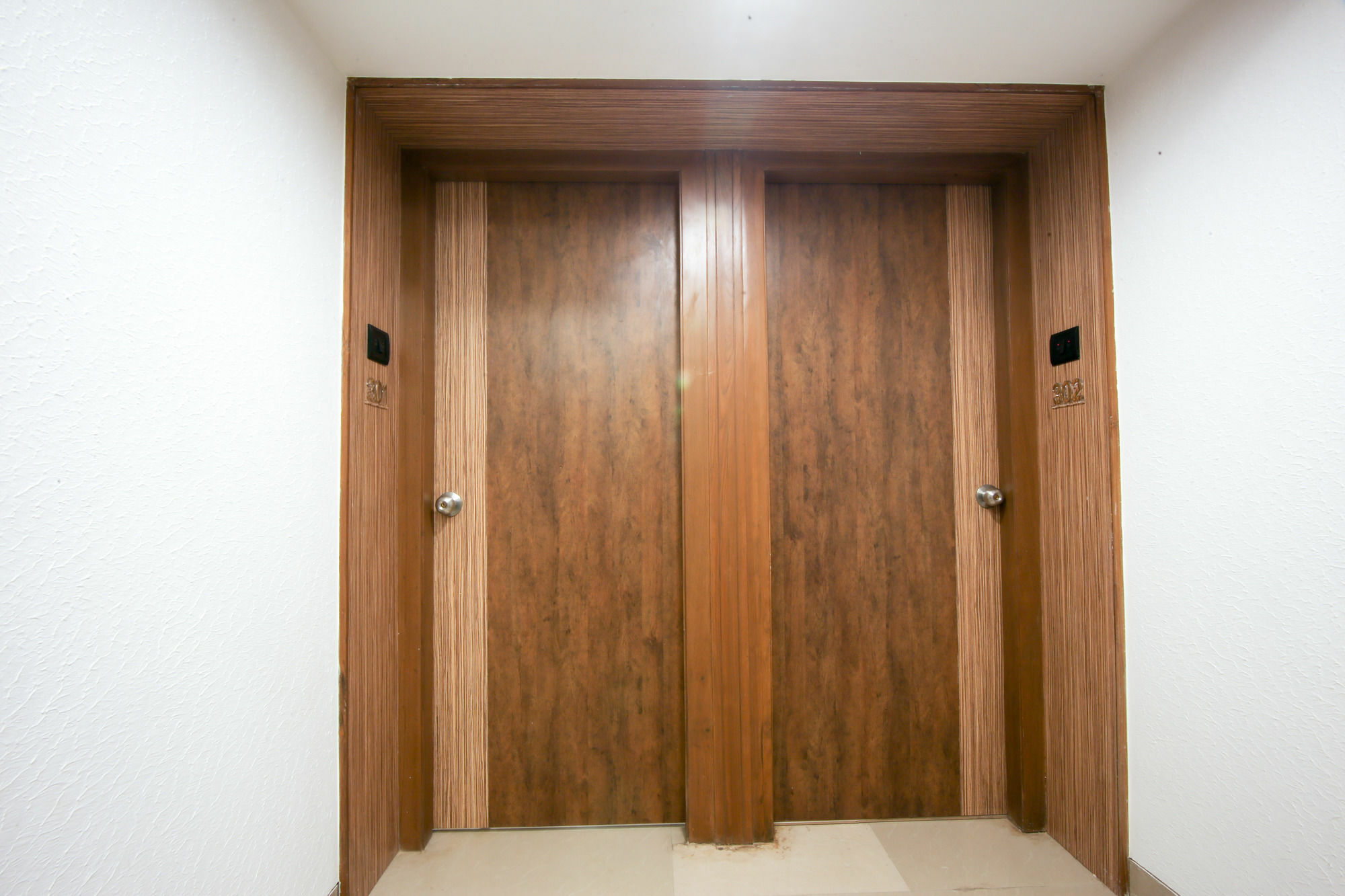 Golden Chariot The Boutique Hotel Mumbai Exterior photo