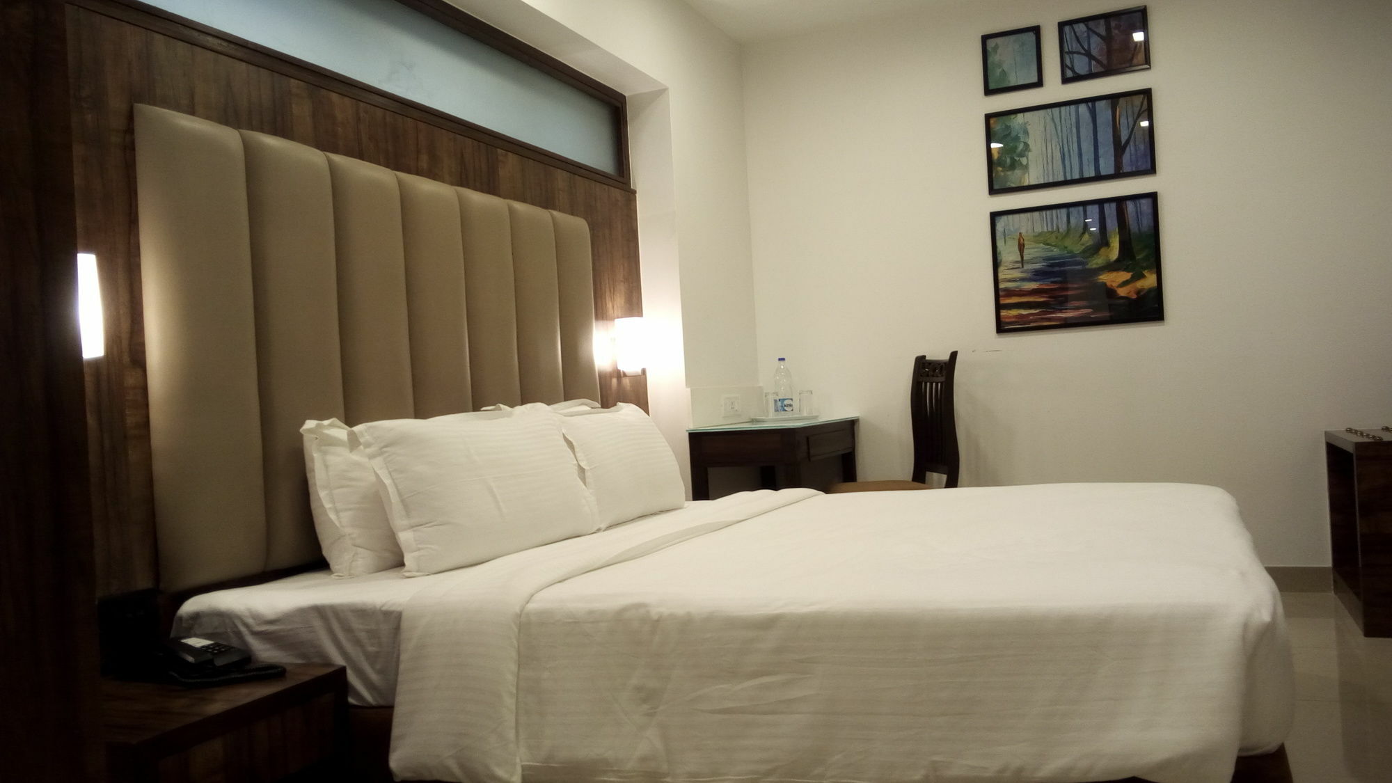 Golden Chariot The Boutique Hotel Mumbai Exterior photo